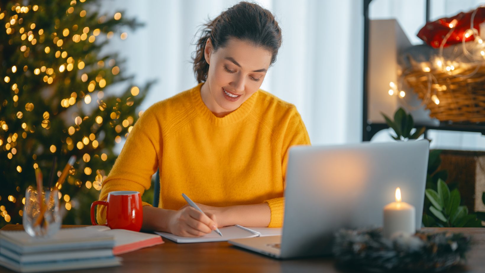 5 Creative and Cost-Effective Holiday Marketing Ideas for Small Businesses